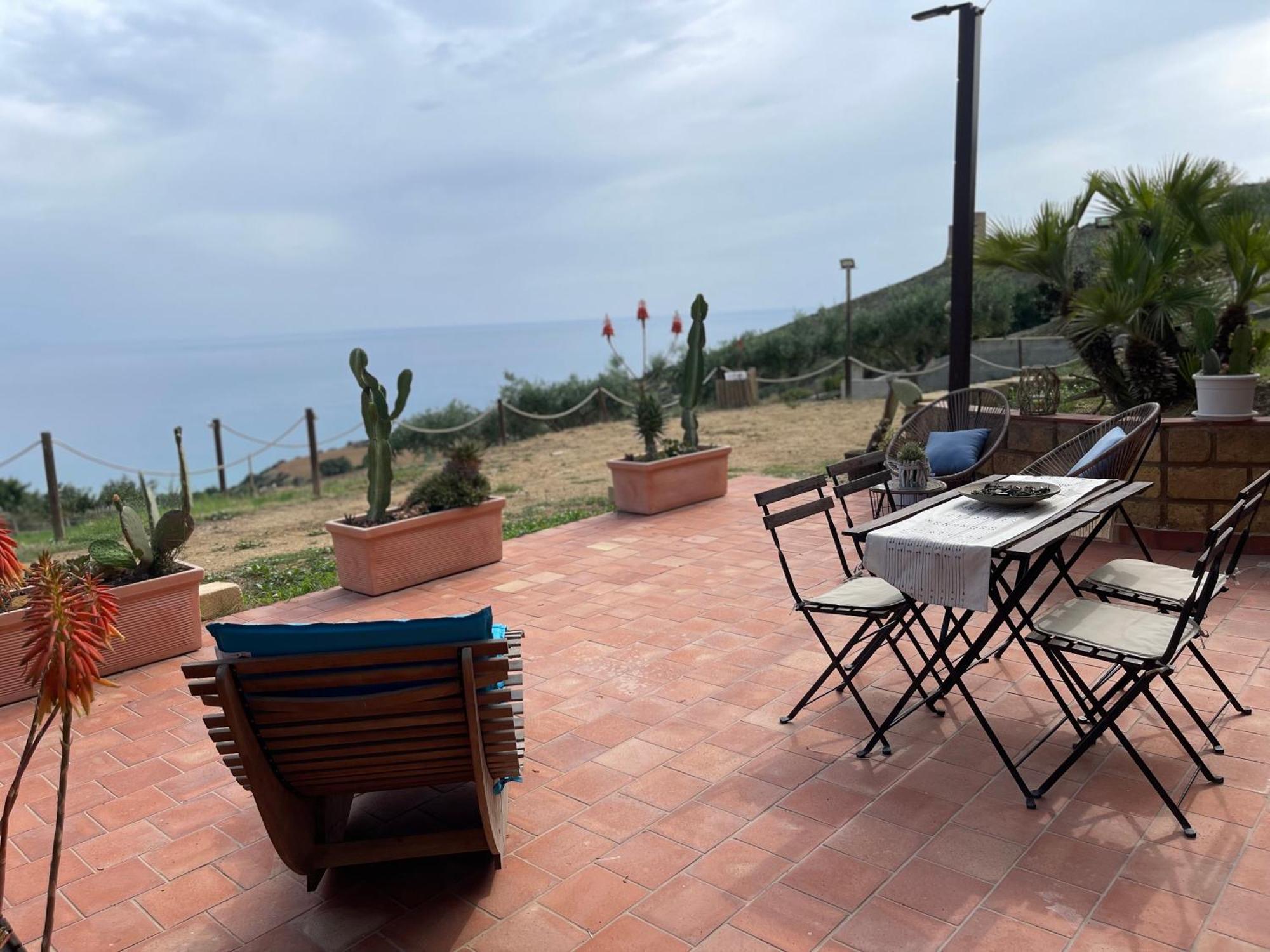B&B La Torre Realmonte Eksteriør billede